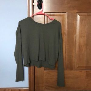 Long sleeve shirt, slightly cropped